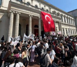 İstanbul’da üniversite öğrencilerinden 19 Mayıs yürüyüşü: ‘Bütün sıra arkadaşlarımız serbest bırakılsın!’
