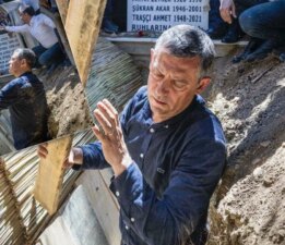 AKP’li Orhan Miroğlu’ndan Özel’in Zeyrek’e vedasına övgü dolu sözler