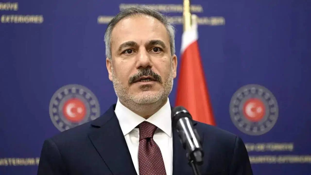 Hakan Fidan, İran-İsrail arasındaki çatışmayı Azerbaycan ve Mısır dışişleri bakanlarıyla görüştü